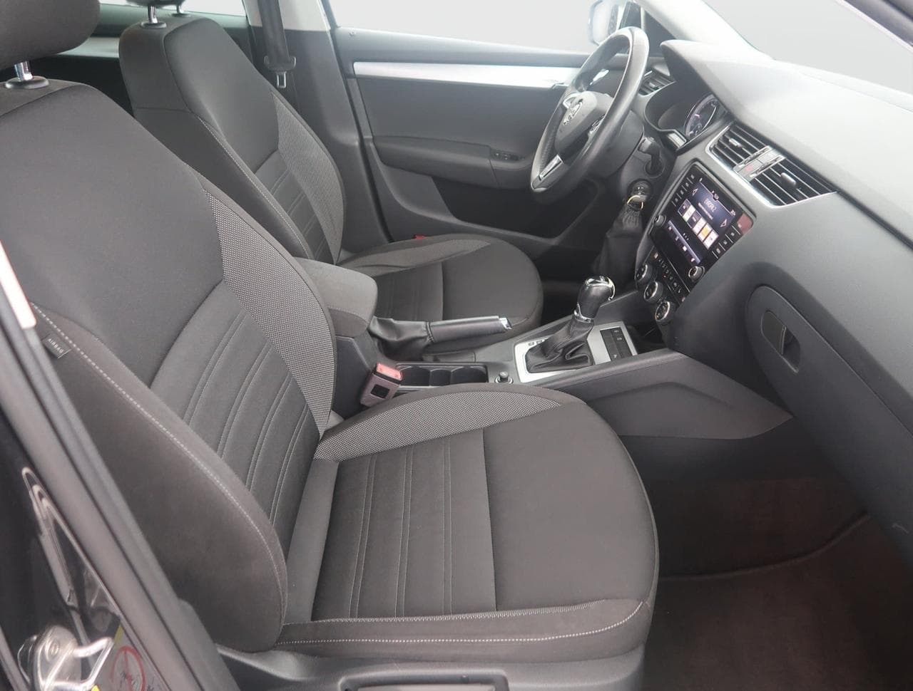 2017 Škoda OCTAVIA - 12