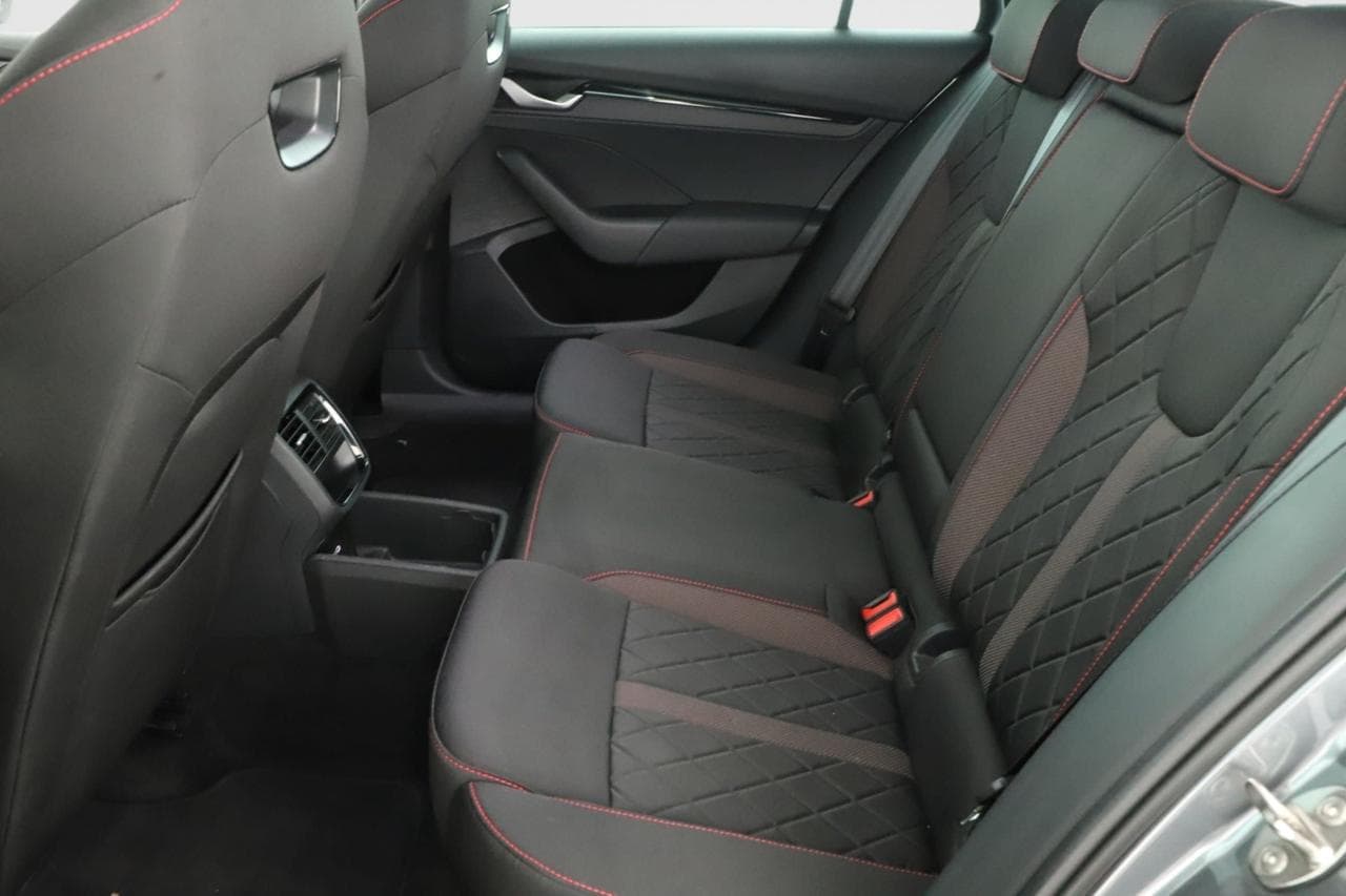 2025 Škoda OCTAVIA - 17