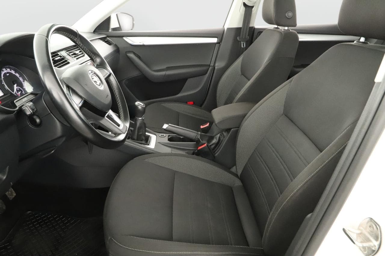 2019 Škoda OCTAVIA - 13