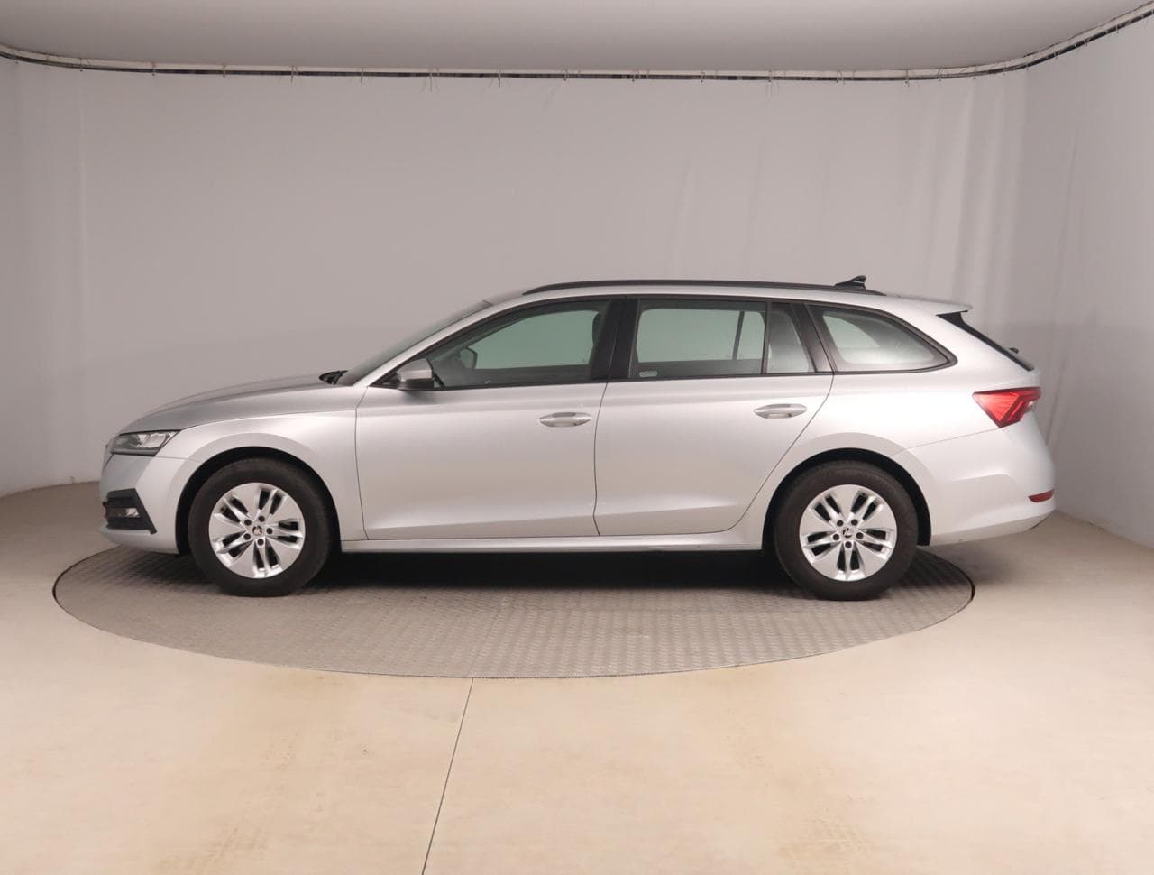 2023 Škoda OCTAVIA - 5