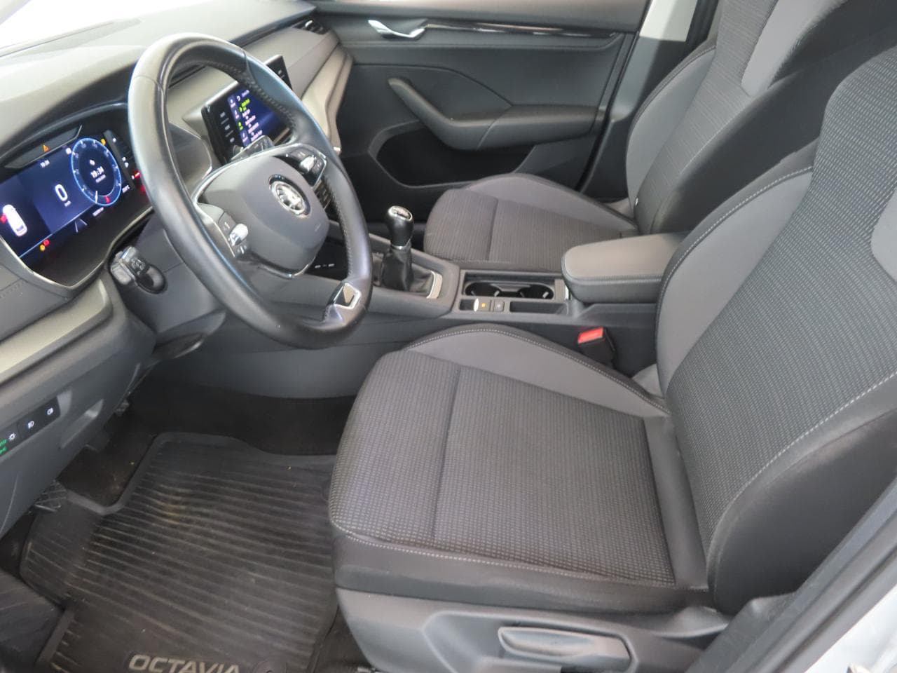 2022 Škoda OCTAVIA - 28