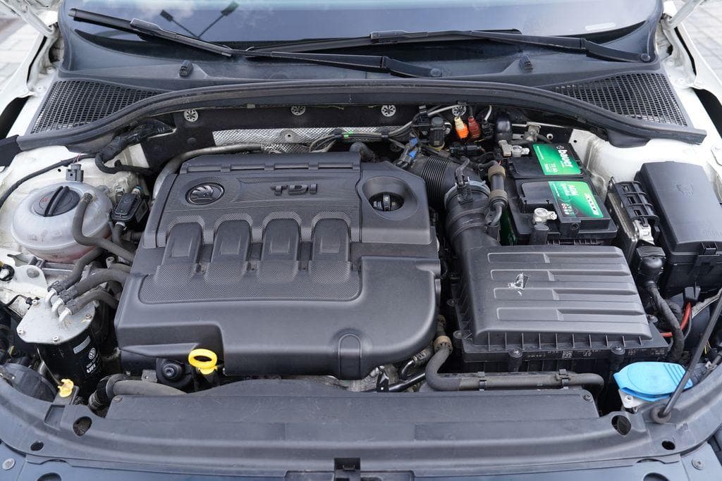 2014 Škoda OCTAVIA - 11