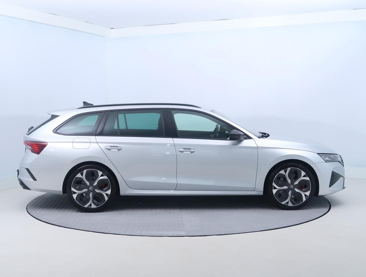 2025 Škoda OCTAVIA - 11