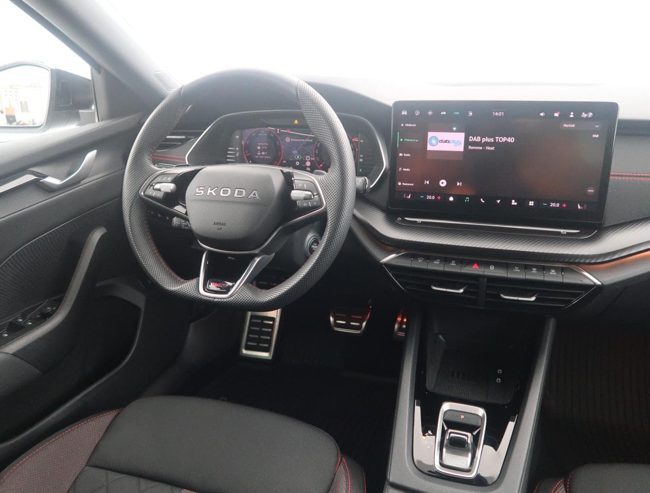 2025 Škoda OCTAVIA - 13