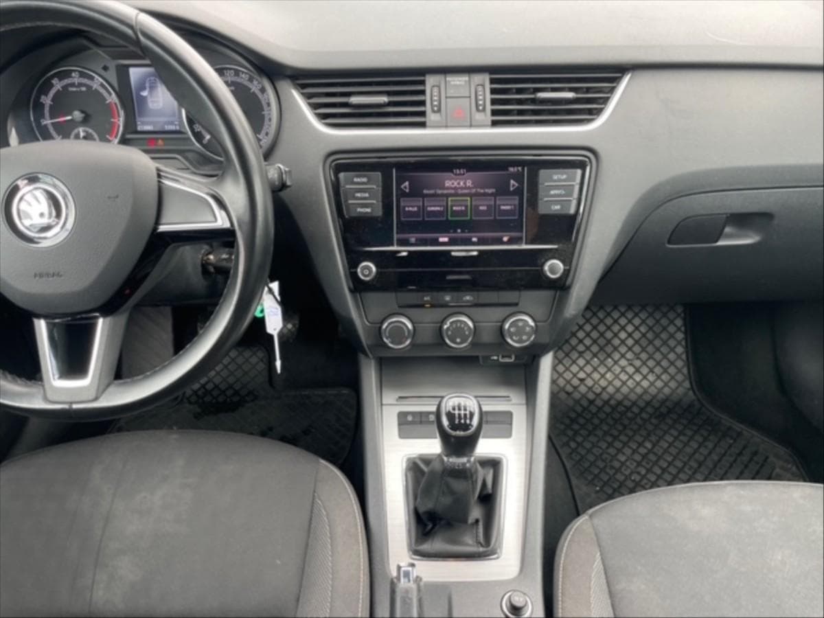 2019 Škoda OCTAVIA - 10