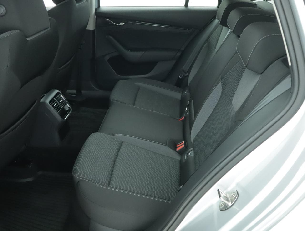 2022 Škoda OCTAVIA - 24