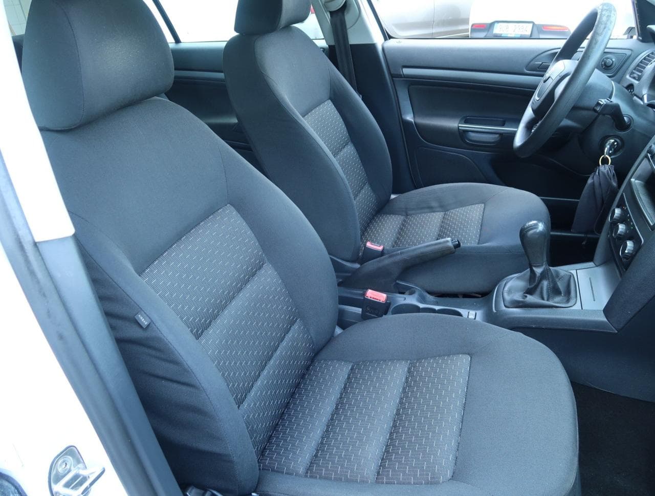 2013 Škoda OCTAVIA - 16