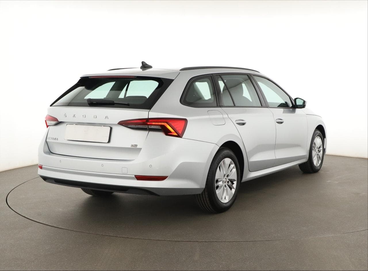 2022 Škoda OCTAVIA - 7