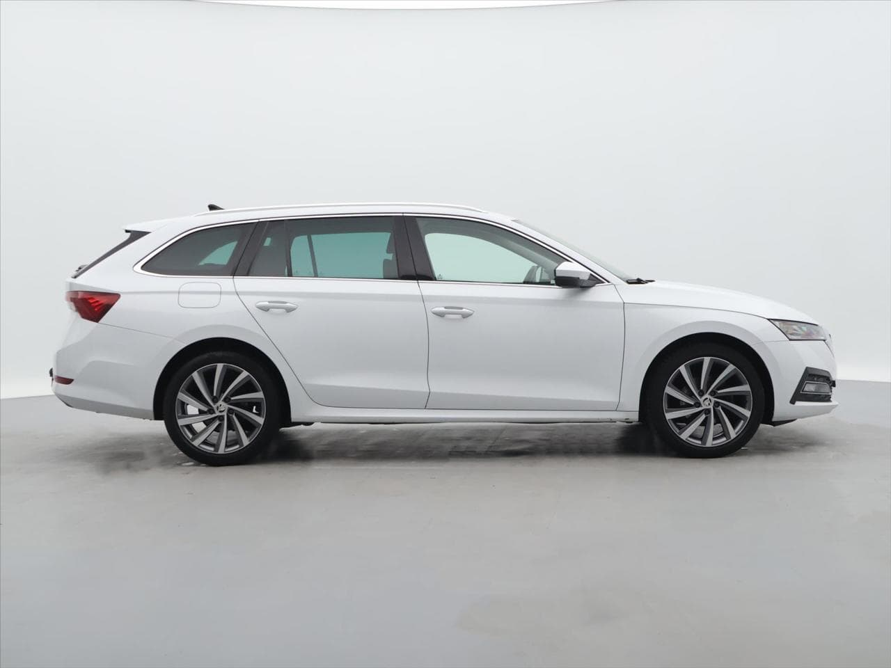 2021 Škoda OCTAVIA - 10