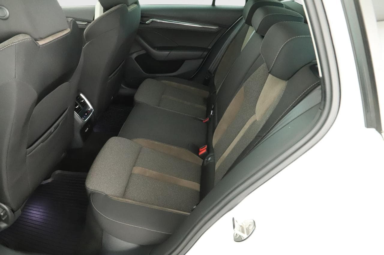 2021 Škoda OCTAVIA - 12