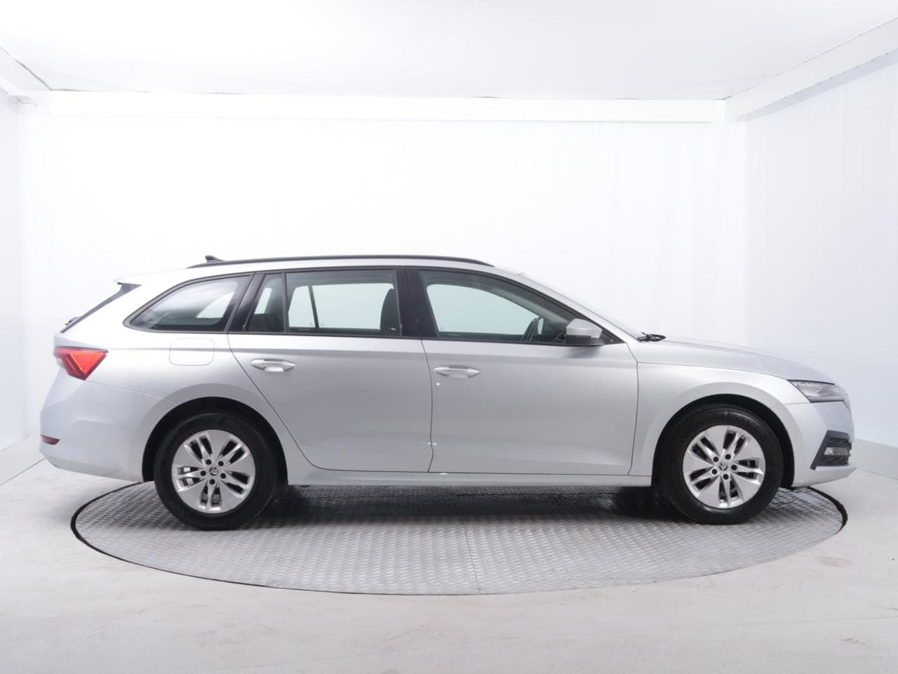 2021 Škoda OCTAVIA - 8