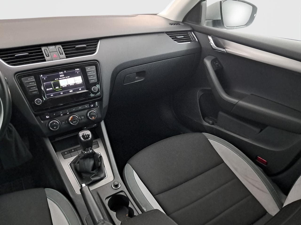 2016 Škoda OCTAVIA - 19