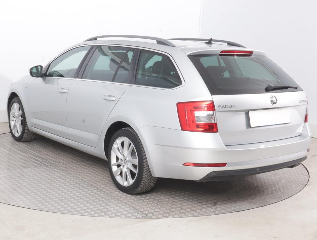 2018 Škoda OCTAVIA - 6