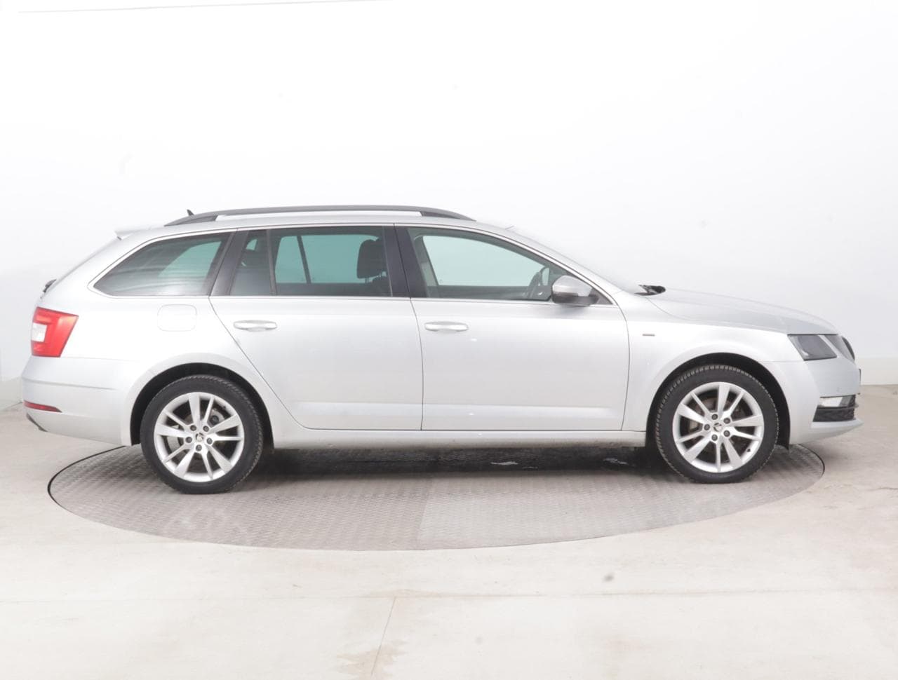 2018 Škoda OCTAVIA - 10