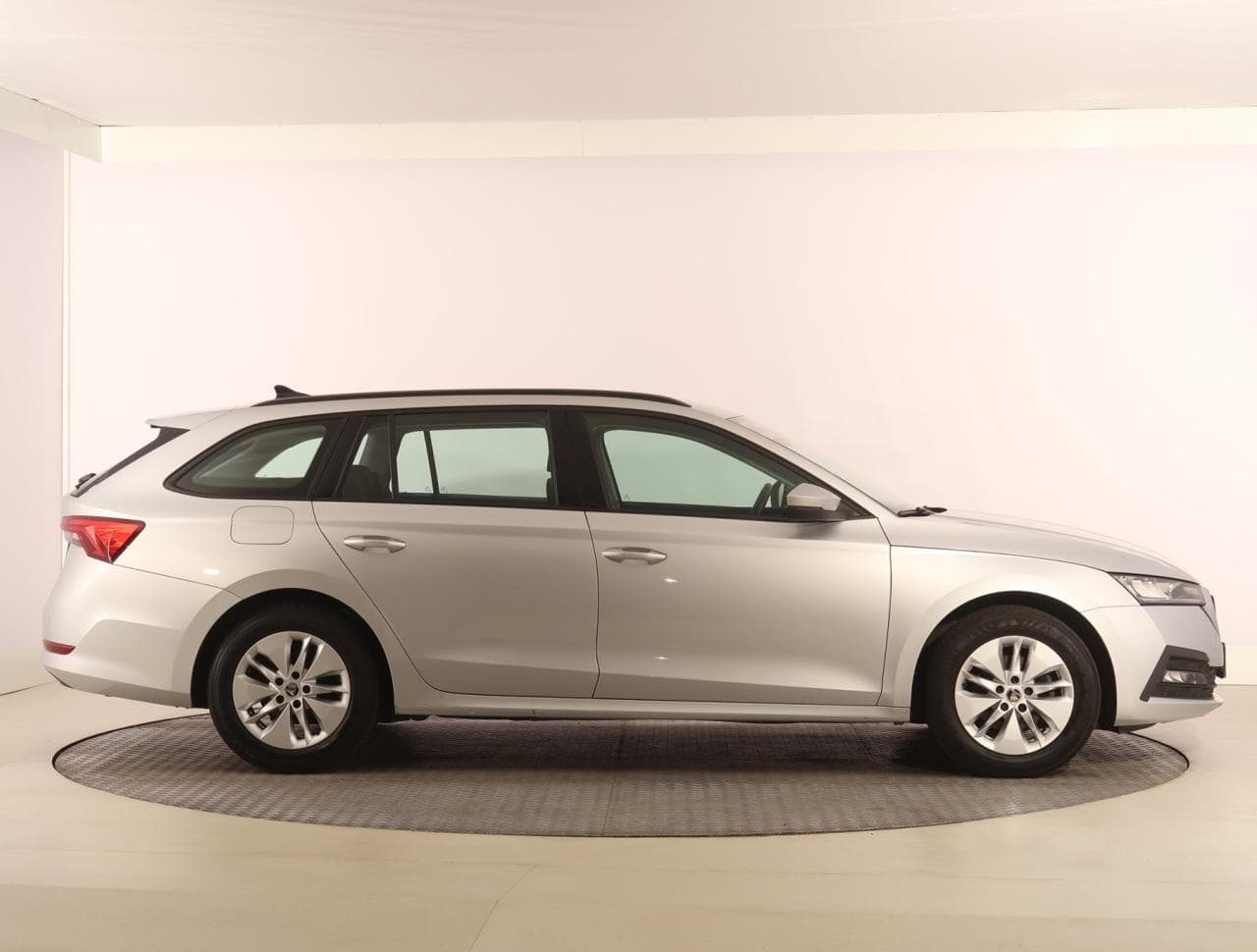 2023 Škoda OCTAVIA - 14
