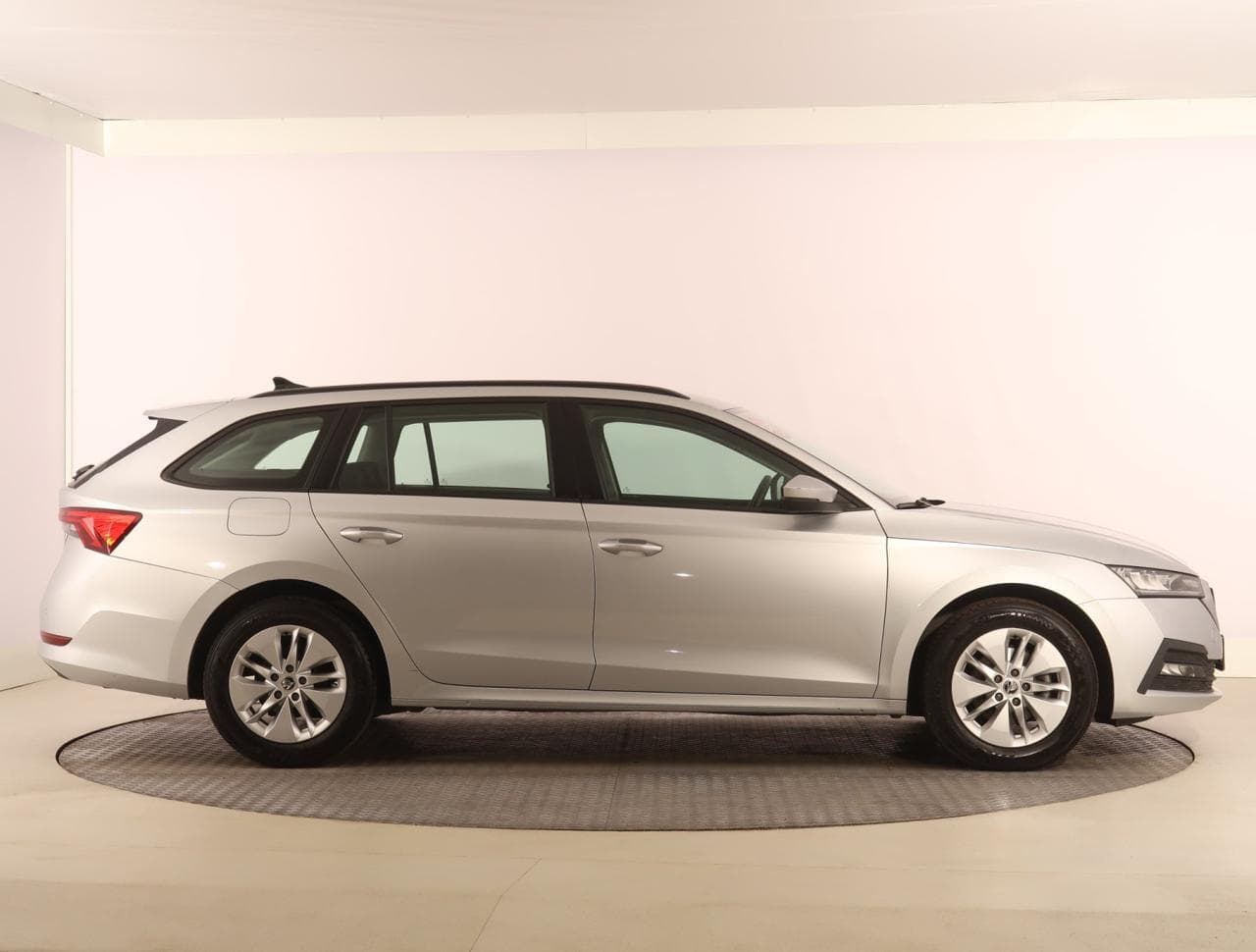 2023 Škoda OCTAVIA - 11