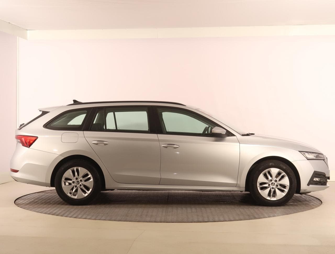 2023 Škoda OCTAVIA - 12