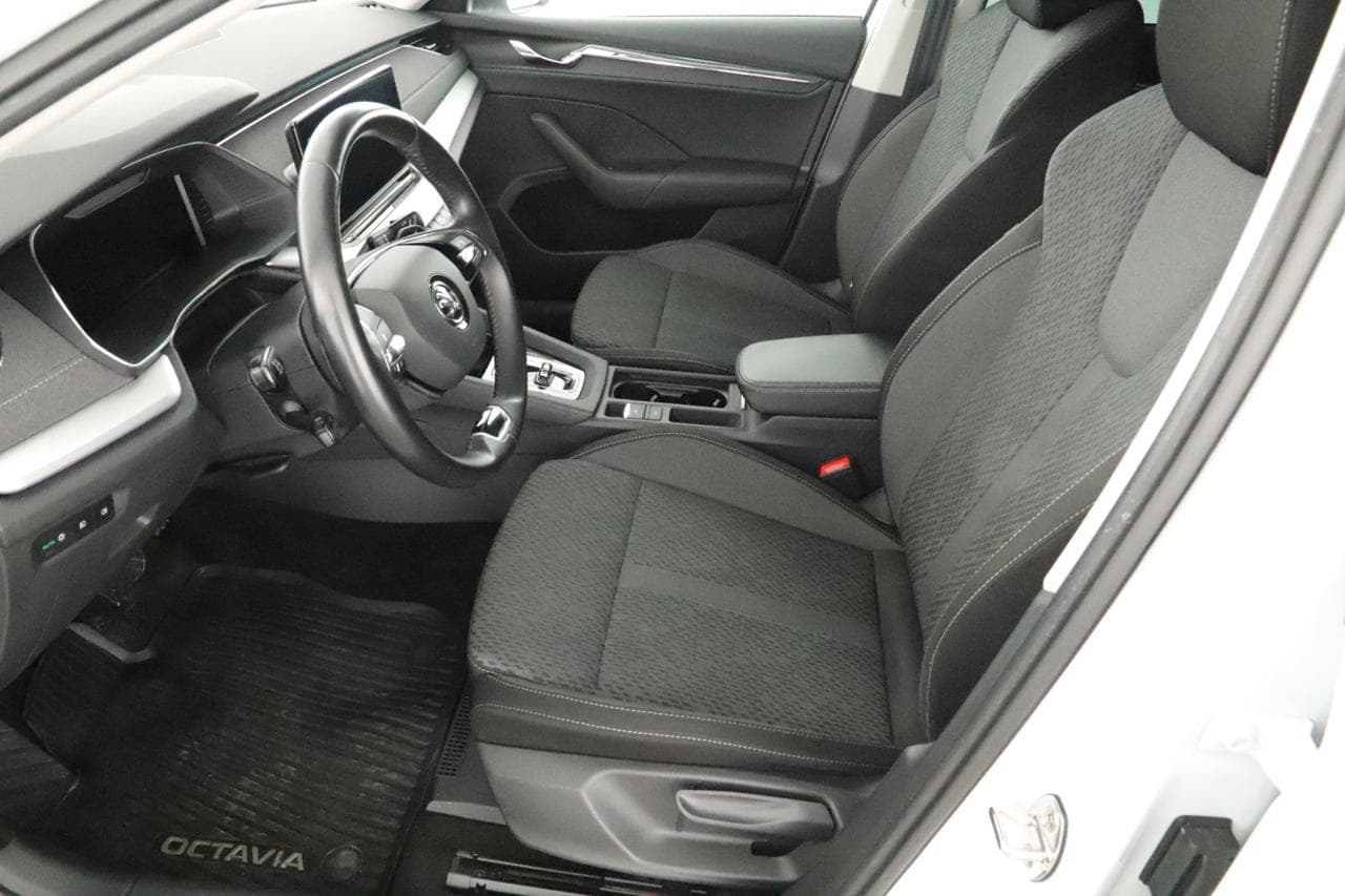 2023 Škoda OCTAVIA - 22