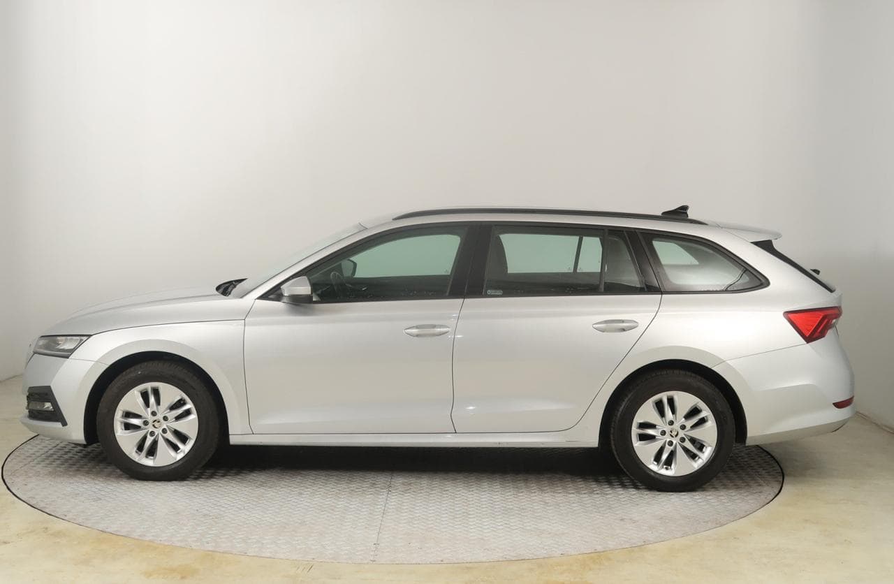 2022 Škoda OCTAVIA - 4