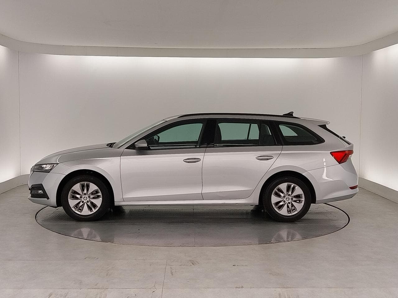 2022 Škoda OCTAVIA - 4