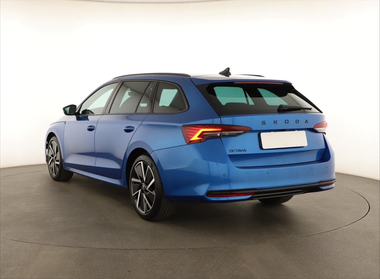 2025 Škoda OCTAVIA - 9