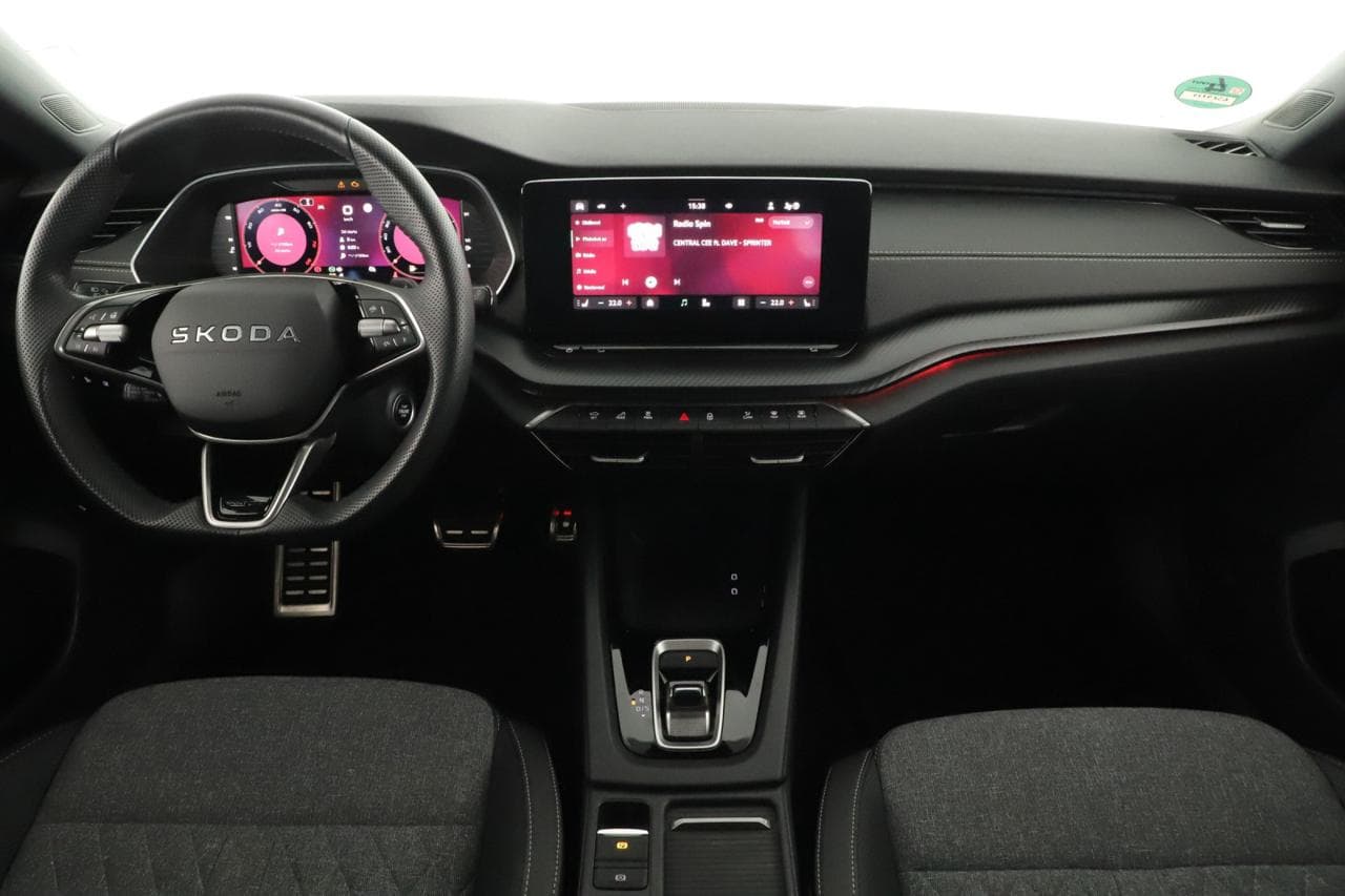 2025 Škoda OCTAVIA - 17