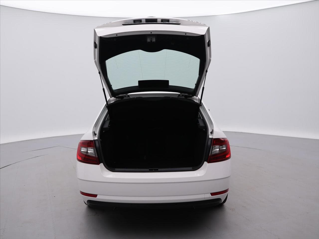 2019 Škoda OCTAVIA - 12