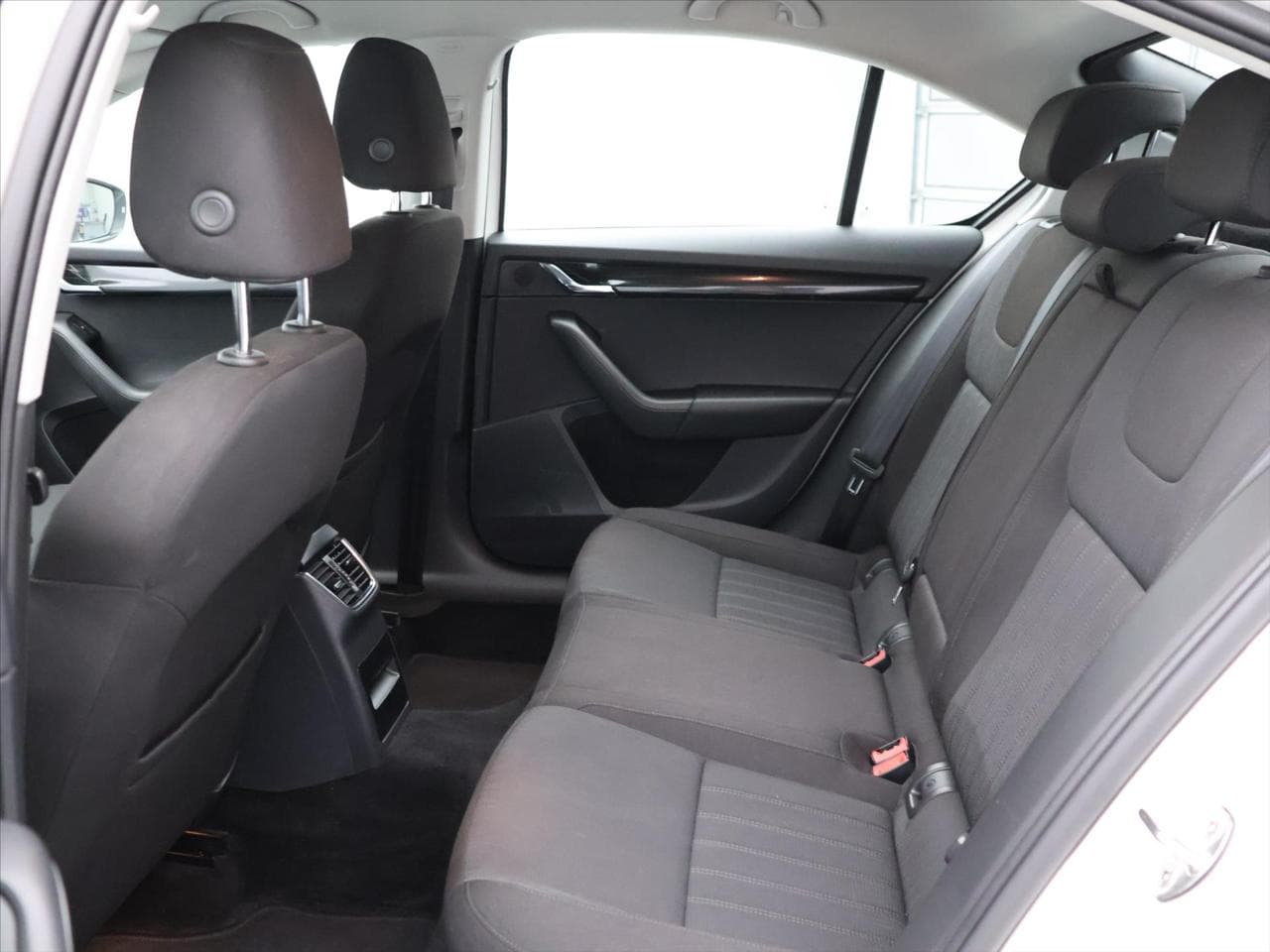 2019 Škoda OCTAVIA - 19
