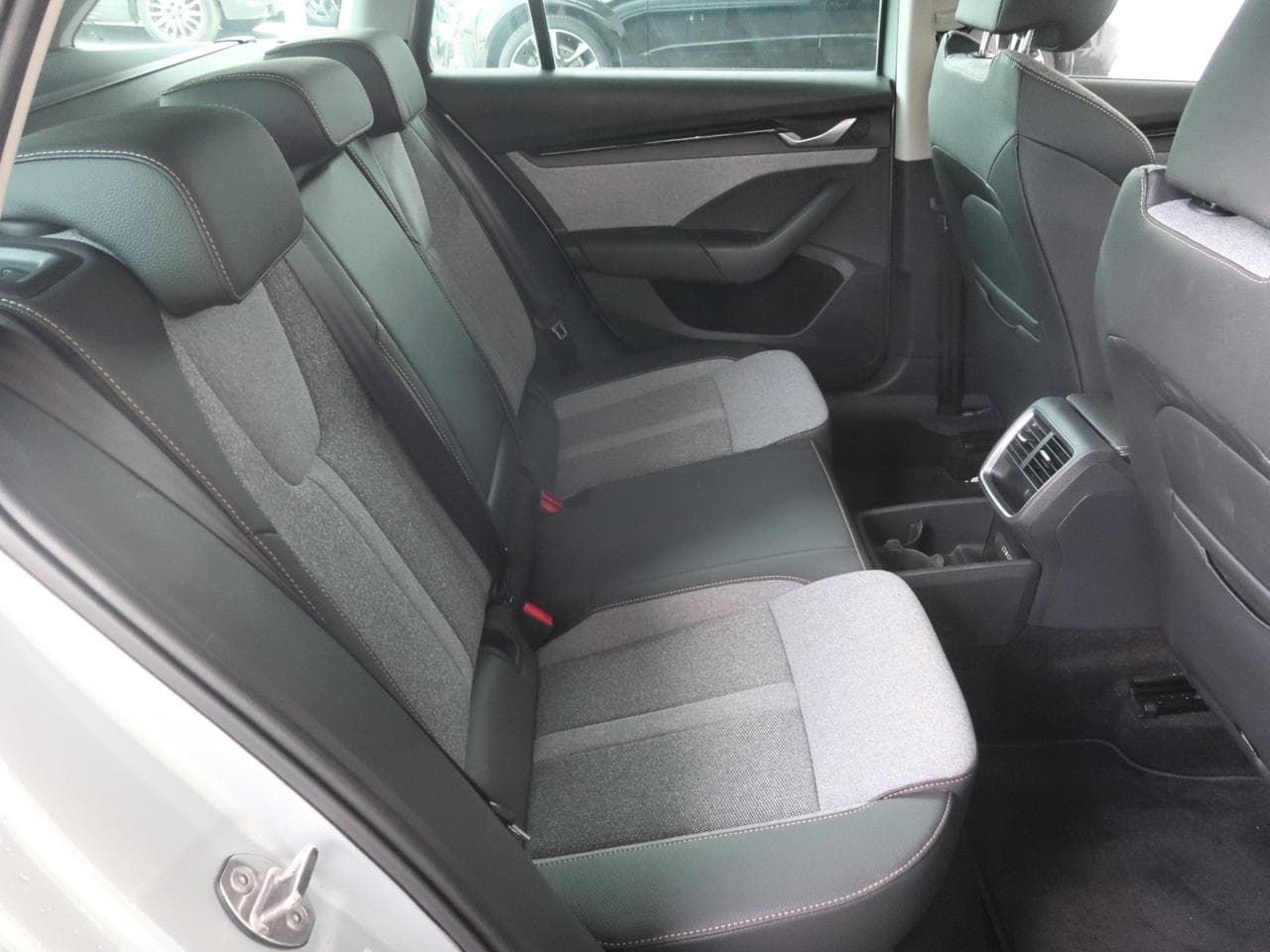 2025 Škoda OCTAVIA - 13