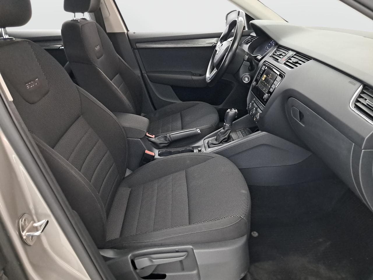 2016 Škoda OCTAVIA - 21