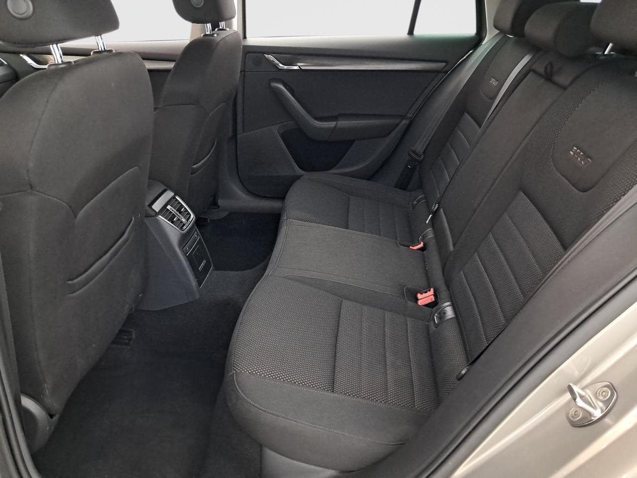 2016 Škoda OCTAVIA - 26