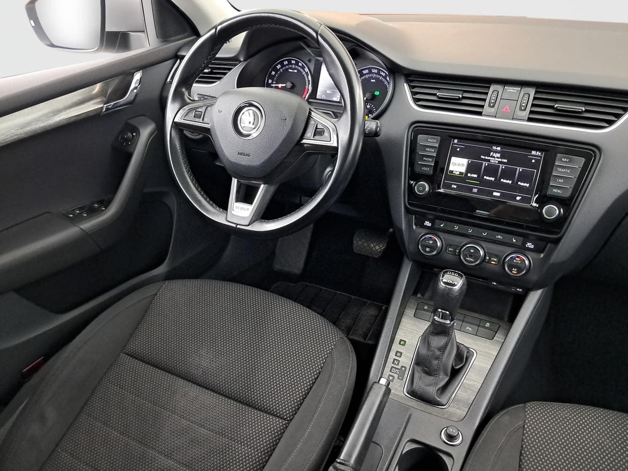 2016 Škoda OCTAVIA - 15