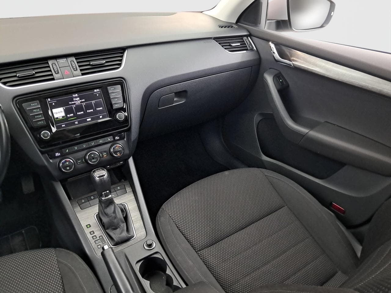 2016 Škoda OCTAVIA - 19