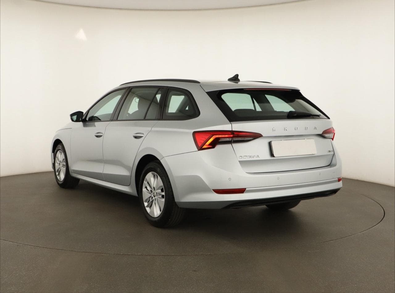 2022 Škoda OCTAVIA - 9
