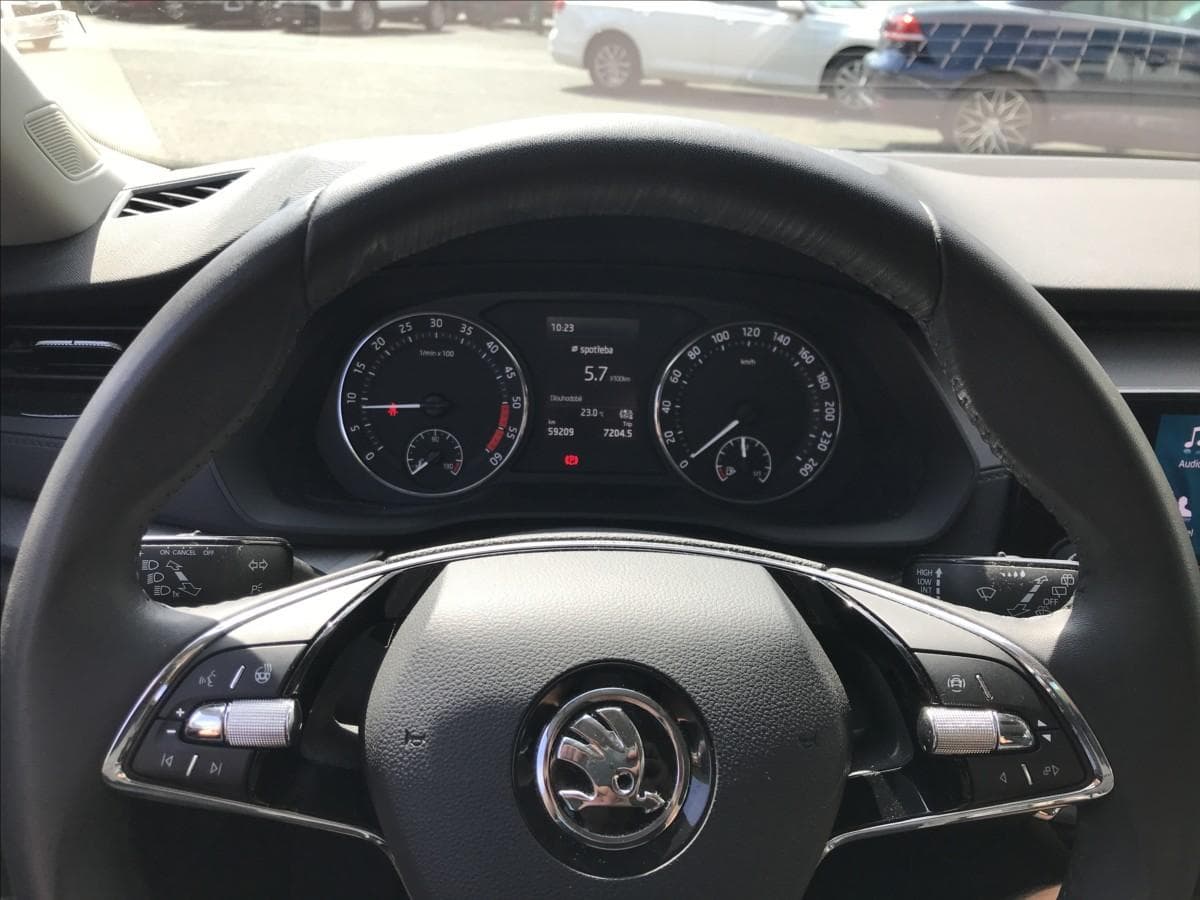 2024 Škoda OCTAVIA - 9
