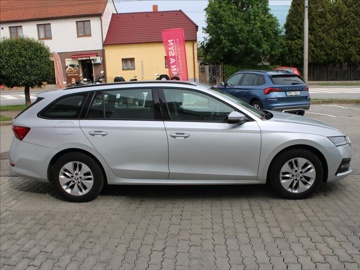 2022 Škoda OCTAVIA - 4