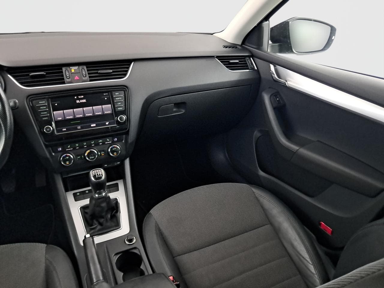 2015 Škoda OCTAVIA - 10