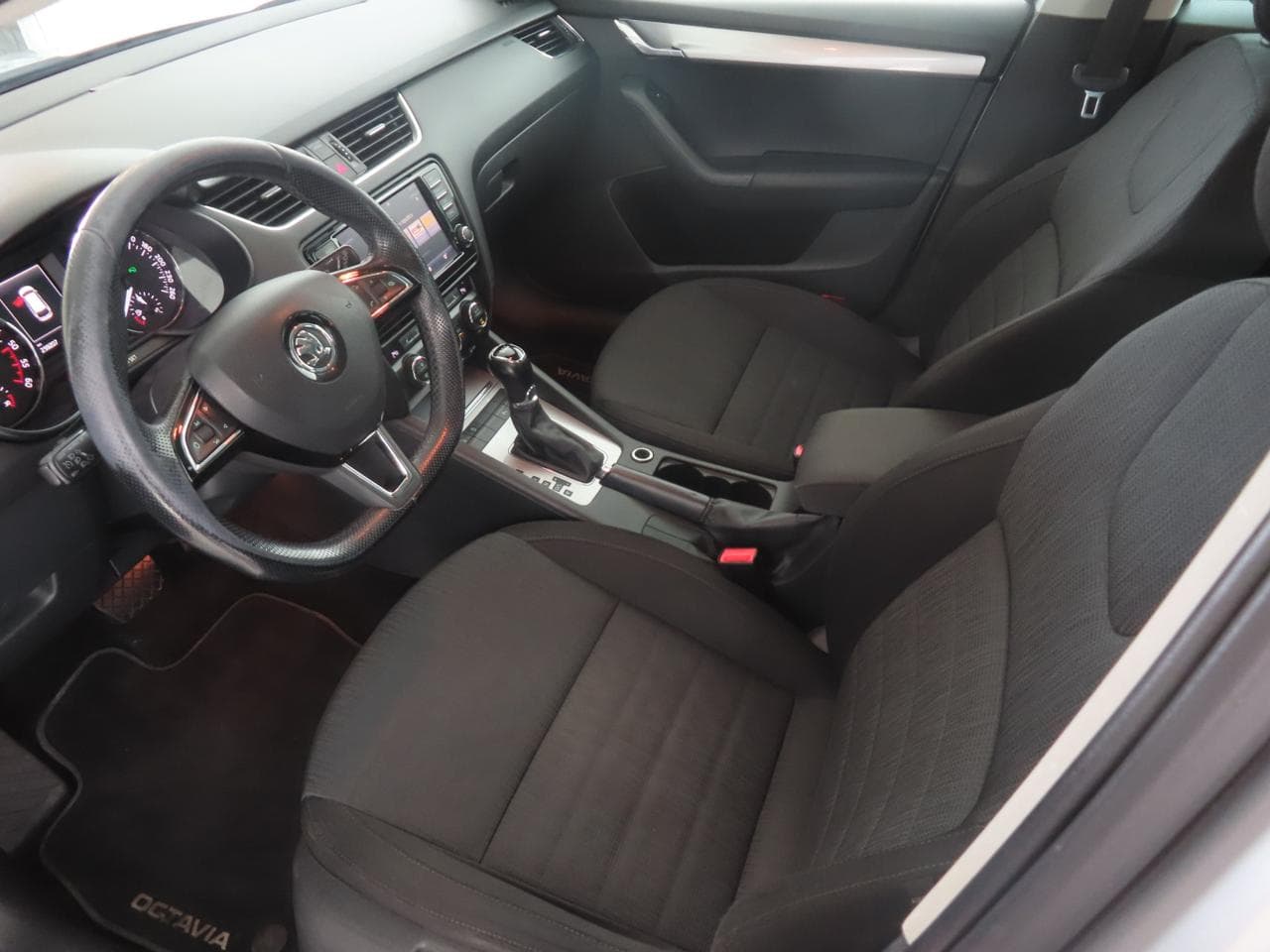 2015 Škoda OCTAVIA - 29