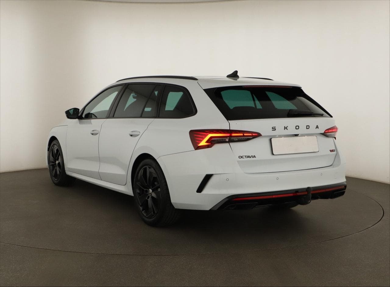 2025 Škoda OCTAVIA - 9