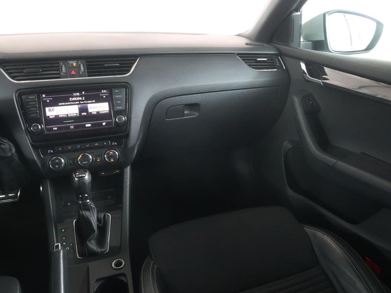 2015 Škoda OCTAVIA - 11