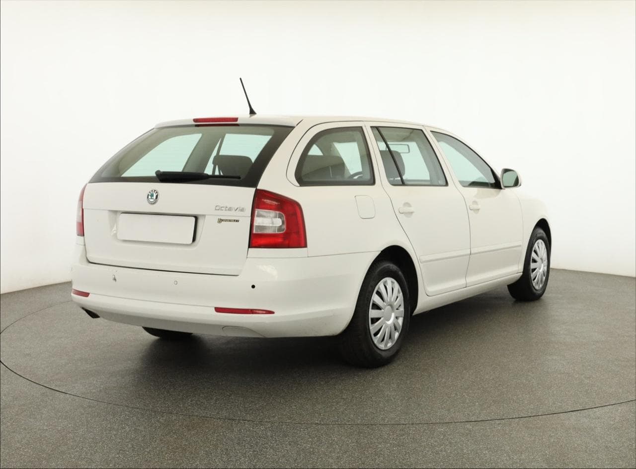 2012 Škoda OCTAVIA - 11