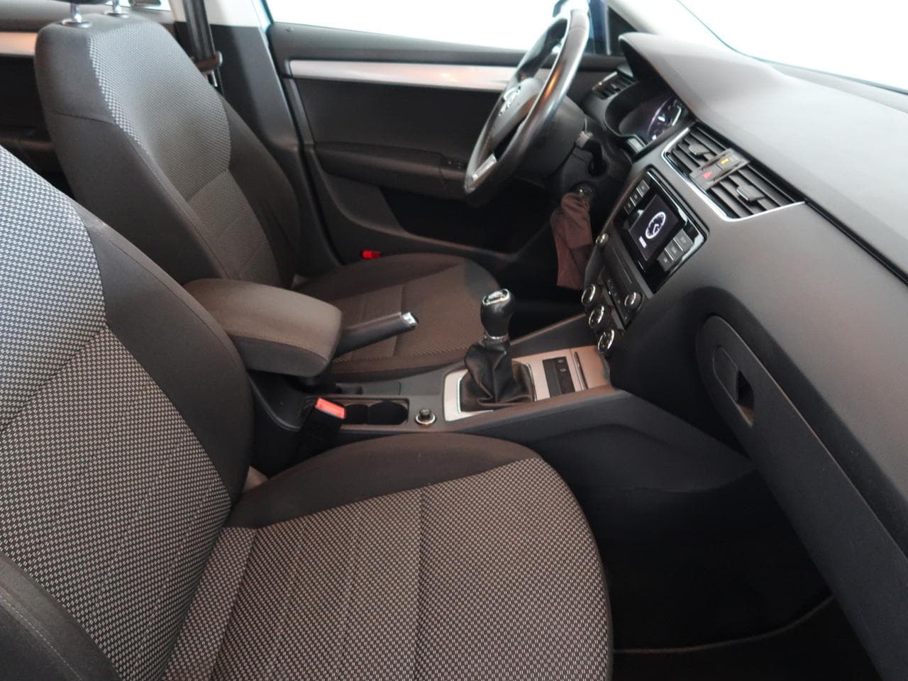 2016 Škoda OCTAVIA - 12