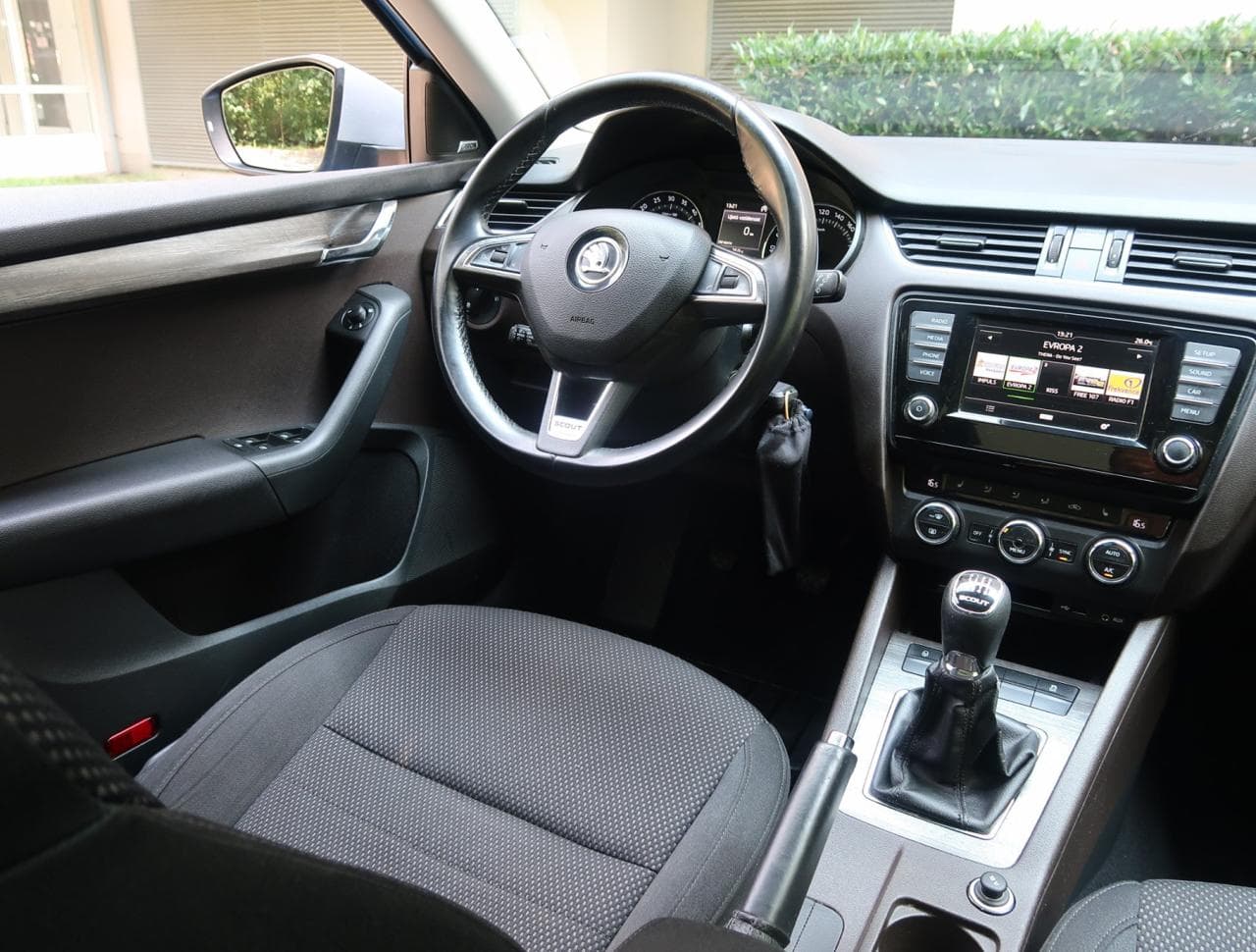 2016 Škoda OCTAVIA - 9