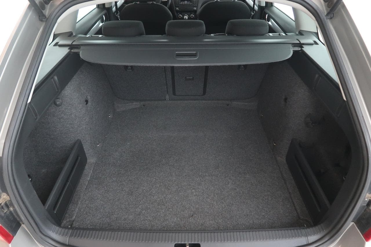 2014 Škoda OCTAVIA - 19