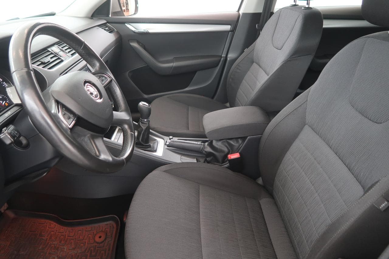 2014 Škoda OCTAVIA - 16