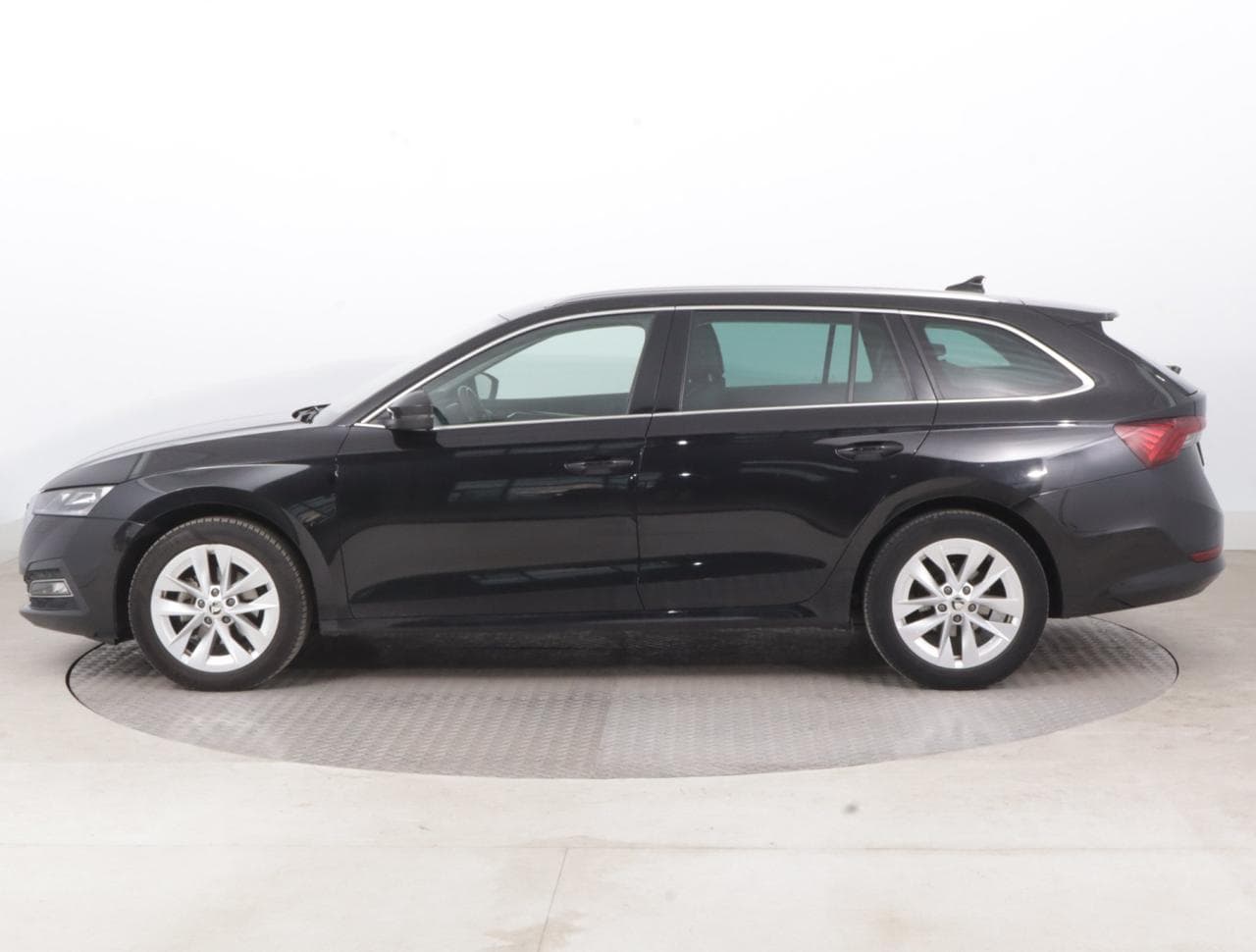 2022 Škoda OCTAVIA - 4