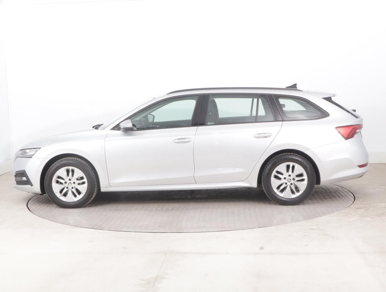 2022 Škoda OCTAVIA - 8