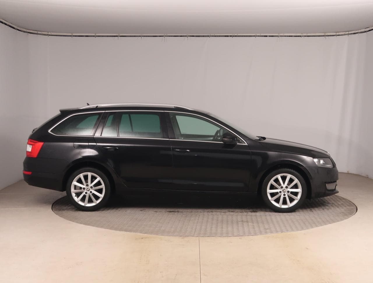 2016 Škoda OCTAVIA - 8