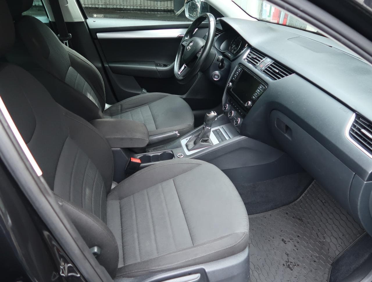 2016 Škoda OCTAVIA - 12