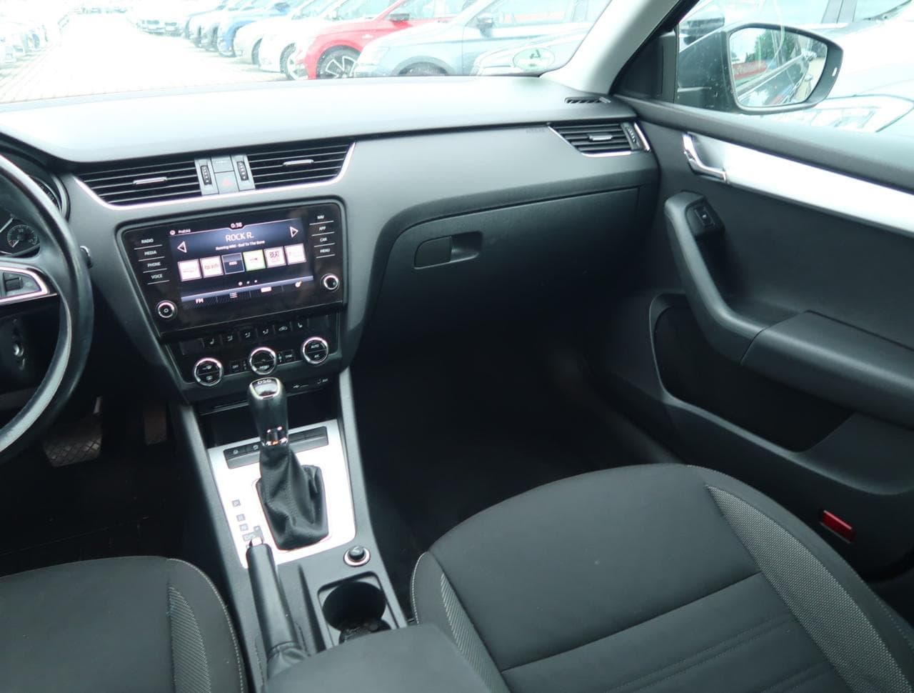 2017 Škoda OCTAVIA - 11